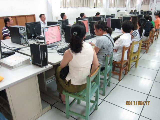 學校日活動 (34).JPG